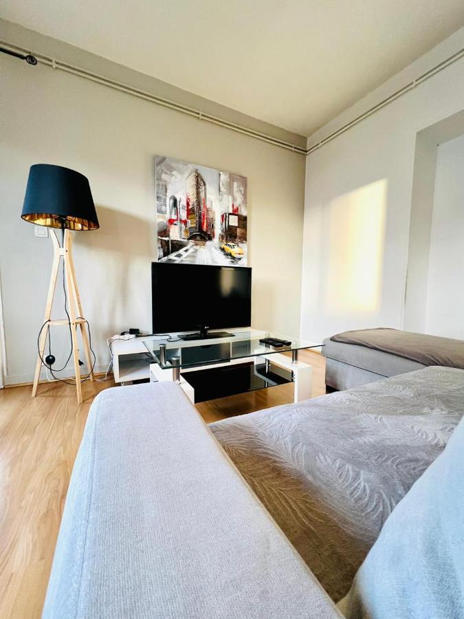 Le Voltaire -2 Chambres- 70M2- Hypercentre-Parking-Wifi Fibre- Nouvelle Literie 塔布 外观 照片