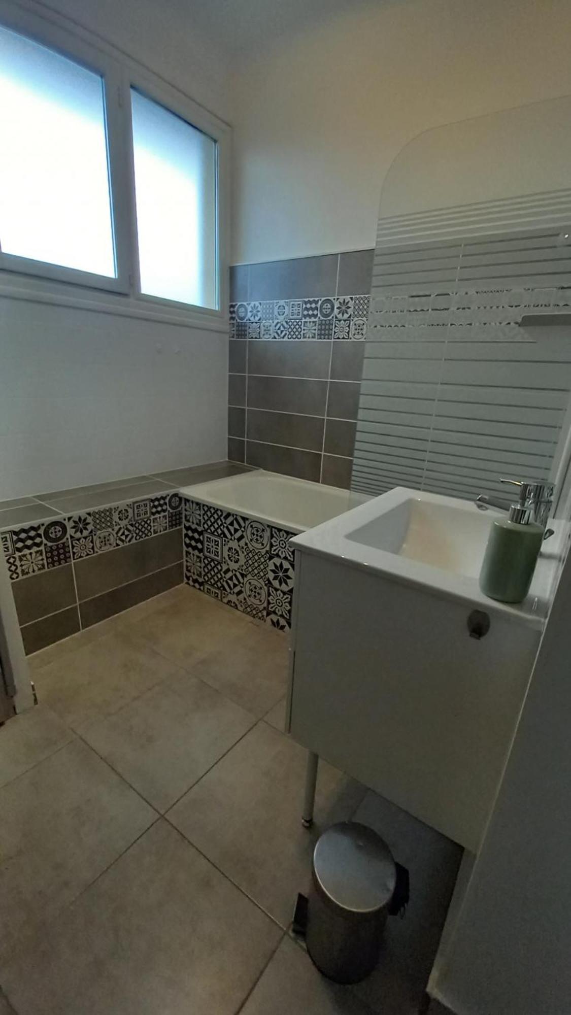 Le Voltaire -2 Chambres- 70M2- Hypercentre-Parking-Wifi Fibre- Nouvelle Literie 塔布 外观 照片